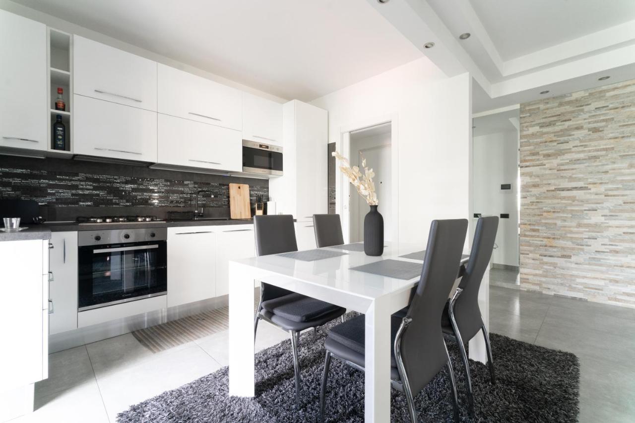 Oasis Luxury - A.C/Terrace/2Bedrooms Bergamo Zewnętrze zdjęcie